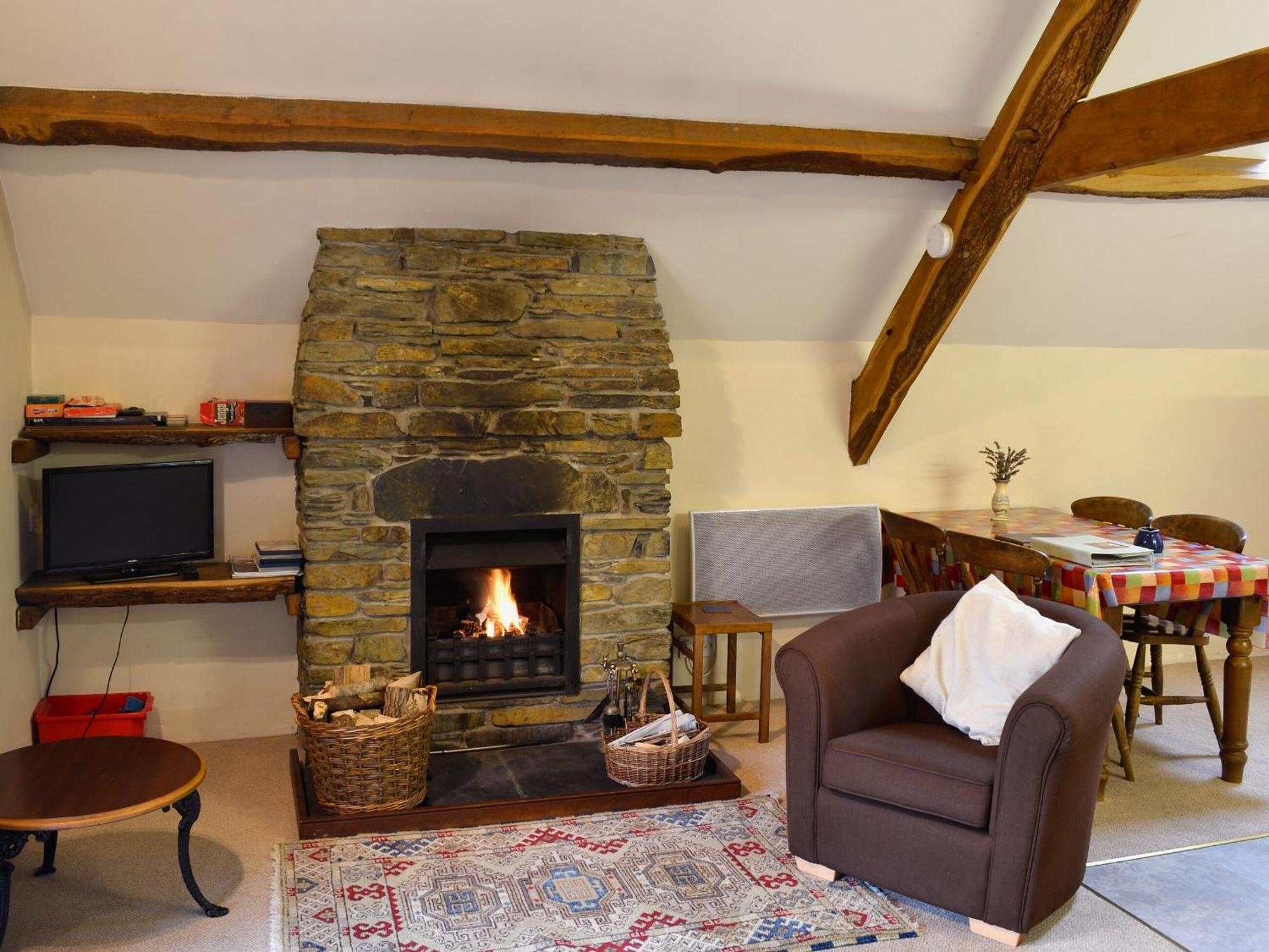 Erw Goed Hen Stabl Holiday home *